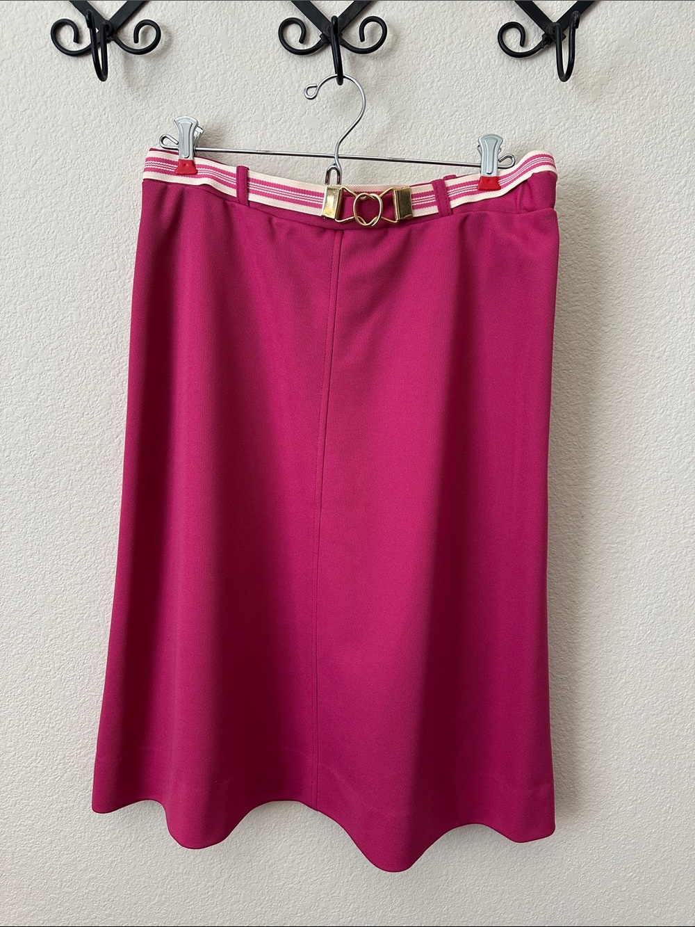Women's Vintage DEVON Fuchsia A-Line Skirt with Belt